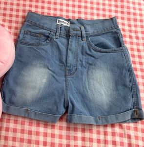 Denim Shorts | Waist 28