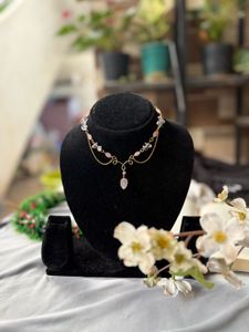 Rose Quartz Leaf Necklace