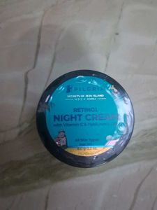 pilgrim Night Cream