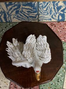 Price Drop!White Swan Couple Showpiece