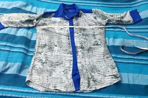 Yay, Price Dropped ---White Shirt Blue Collar