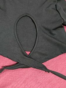 Black Tee backless Can Tie Like A Bow
