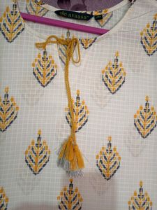 Avaasa Women&#39;s Kurta