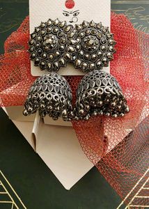 Black Kundan Earring
