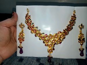 Necklace Set