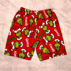 Grinch Shorts🎄🤶🏾