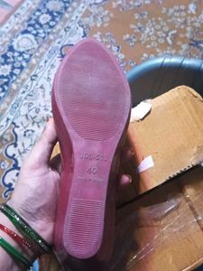 Tanish Maroon Pointed Flats