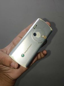 Sony Ericsson K608i (Working) Vintage Collectible