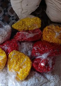 Gajra Strings