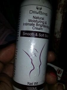 V Whitening And Tightening Lotion For Girls