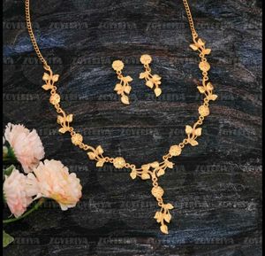 Gold Floral Necklace &amp; Earring Set