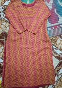 Top.Yellow And Orange