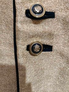 Gold Leyerd Sherwani