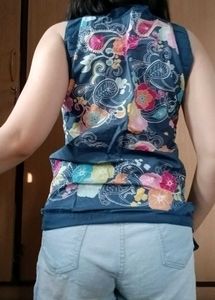 PRICE DROP-Blue Printed Top