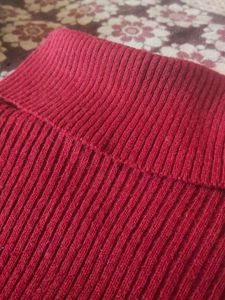 Burgundy Turtleneck Top🍒