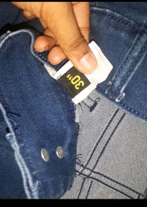 Trendy Denim Shorts (With FREEBIES!)