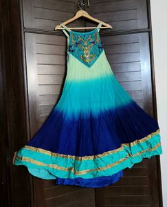 Women Festive Net Embroidered Anarkali Kurti