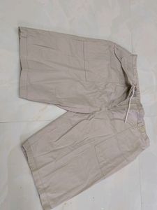 MENS SHORTS. New Without Tag