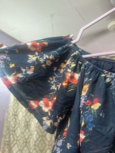 Off Shoulder Floral  Crop Top