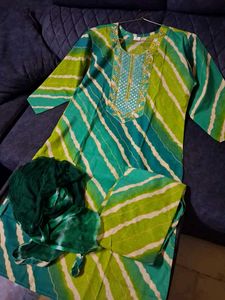 Green Printed Kurta Set Cotton 44 Size