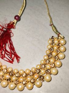 Pearl &amp; Gold Necklace