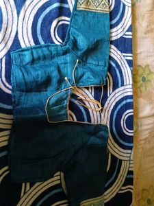 EMBROIDERD SAREE WITH BLOUSE