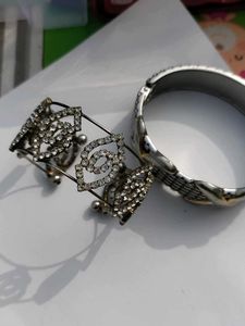 Sparkling Silver Bangle Set