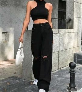 Black Ripped Jeans 👖