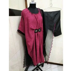 Pink &amp; Black Embellished Kaftan Set