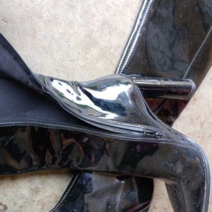 Zara Balck Long Boots