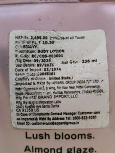 Victoria&#39;s Secret Velvet Petals