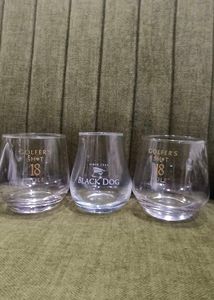3 Glasses.