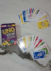UNO FLIP! Card Game