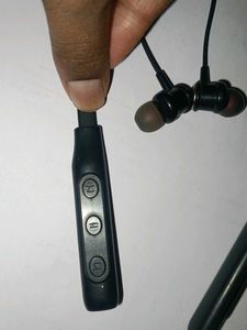 Wireless Bluetooth Headphones
