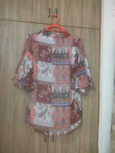 Patterned Top