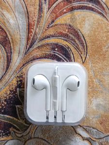 Apple Wired Earplugs | Headphones