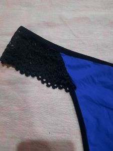 XXL Blue Lace Thong