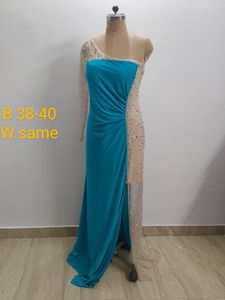 Elegant Teal Maxi Dress
