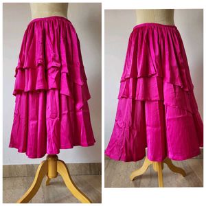 Skirt , Length 28 Inches