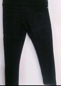 Combo Of Black &amp; White Jeans For Women
