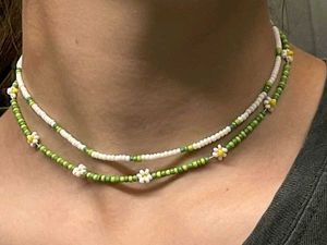 Beaded Daisy Necklaces