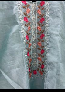 KURTA AND CHUNNI (Women)