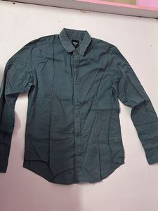 Men's Casual Button-Down Shirt