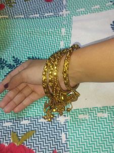 Golden bangle, in size24