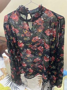 A Cute Korean Style Printed Top