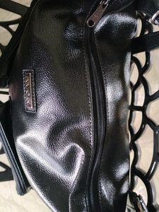 2 In 1 Bagpack &amp; Hand Bag.
