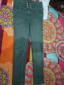 Olive Green High-Waisted Jeans