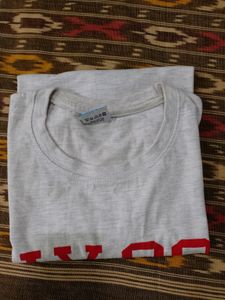 Yantra Newyork T-Shirt