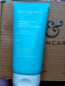 Dot &amp; Key Facewash And Toner