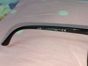 H&amp;M Classy Sunglasses 🕶️ With Case
